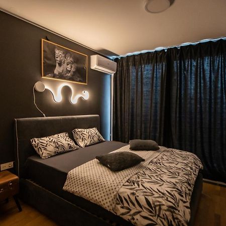 Hermes Apartment & 2 Free Garage Secured Parkings Laibach Exterior foto
