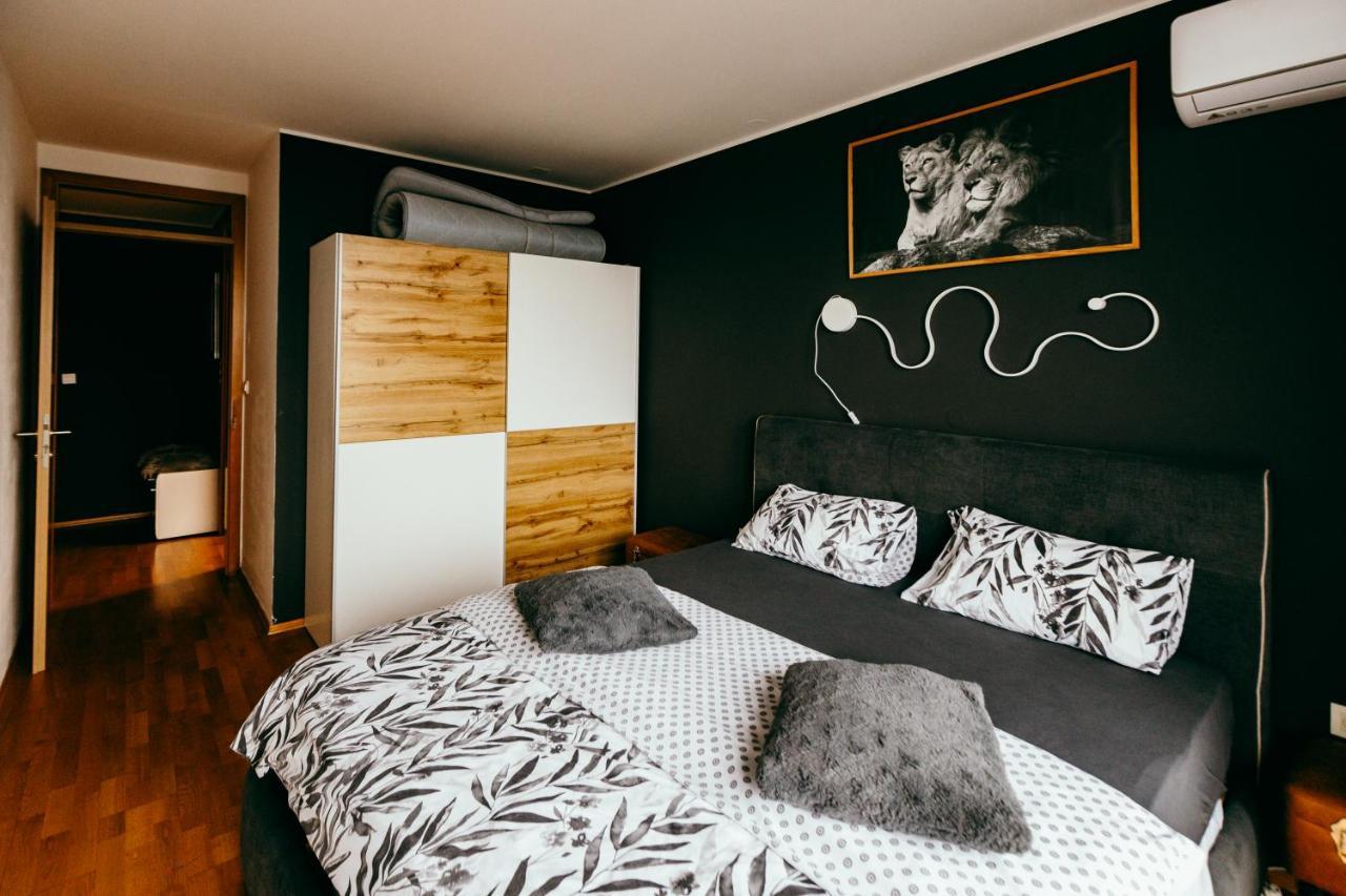 Hermes Apartment & 2 Free Garage Secured Parkings Laibach Exterior foto